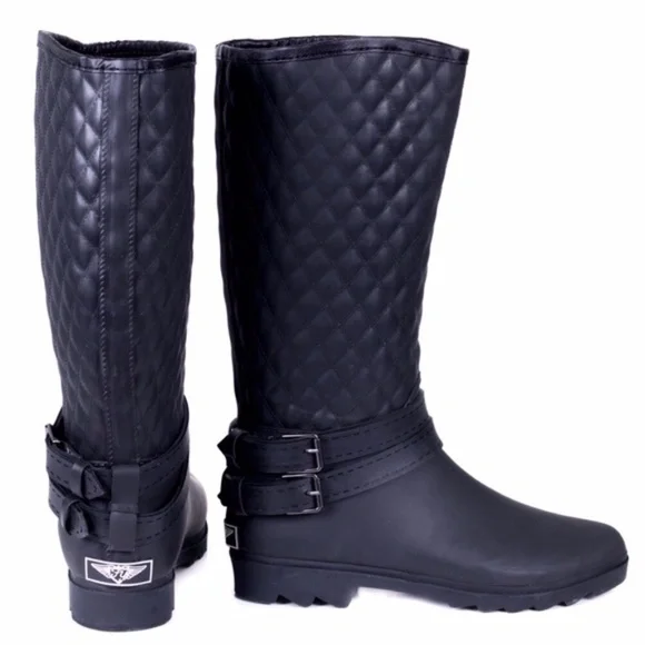 Women Rainboots, Black Quilted Rider Rubber Rain Boots, NEW - Picture 3 of 4